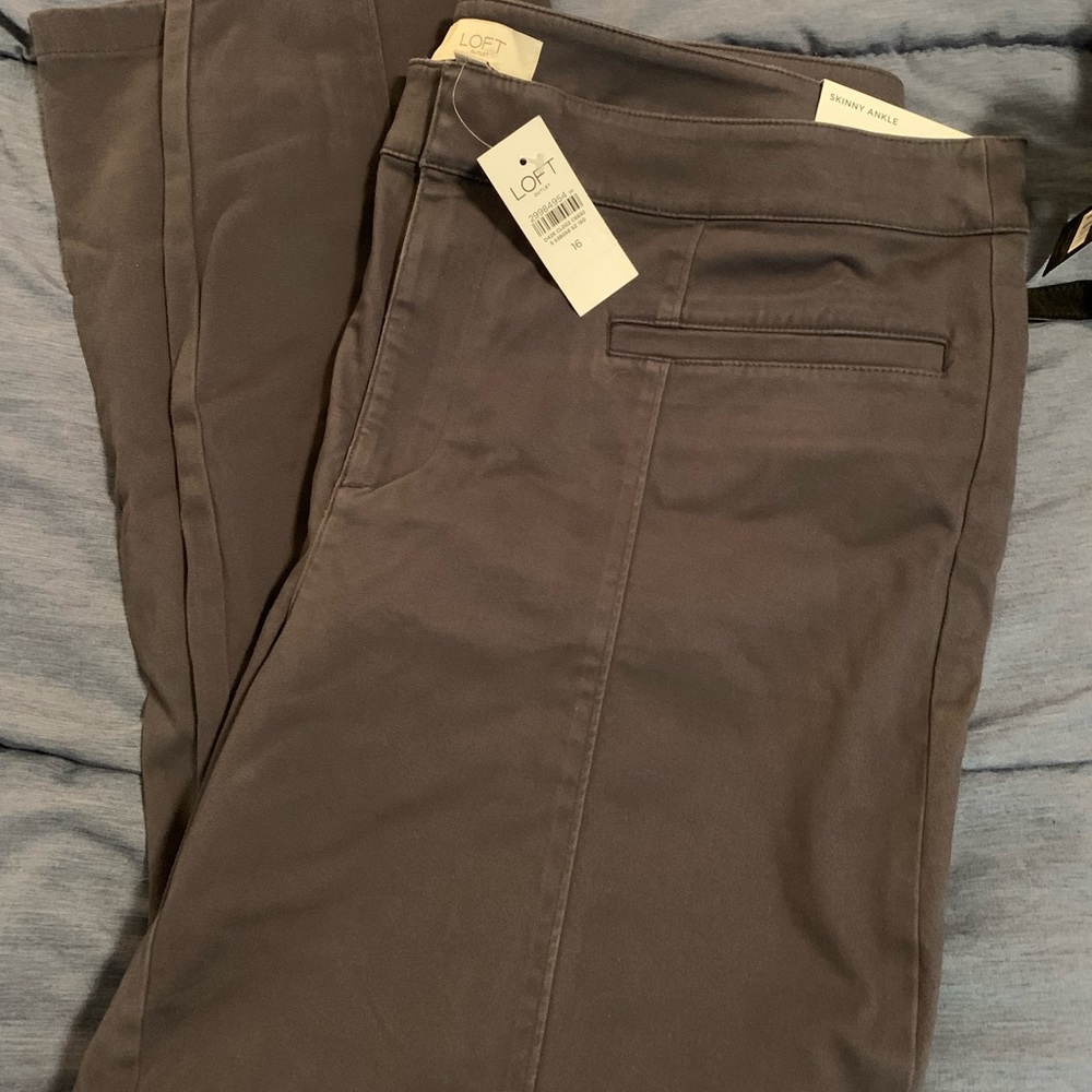 NWT LOFT midrise skinny ankle pants in size 16